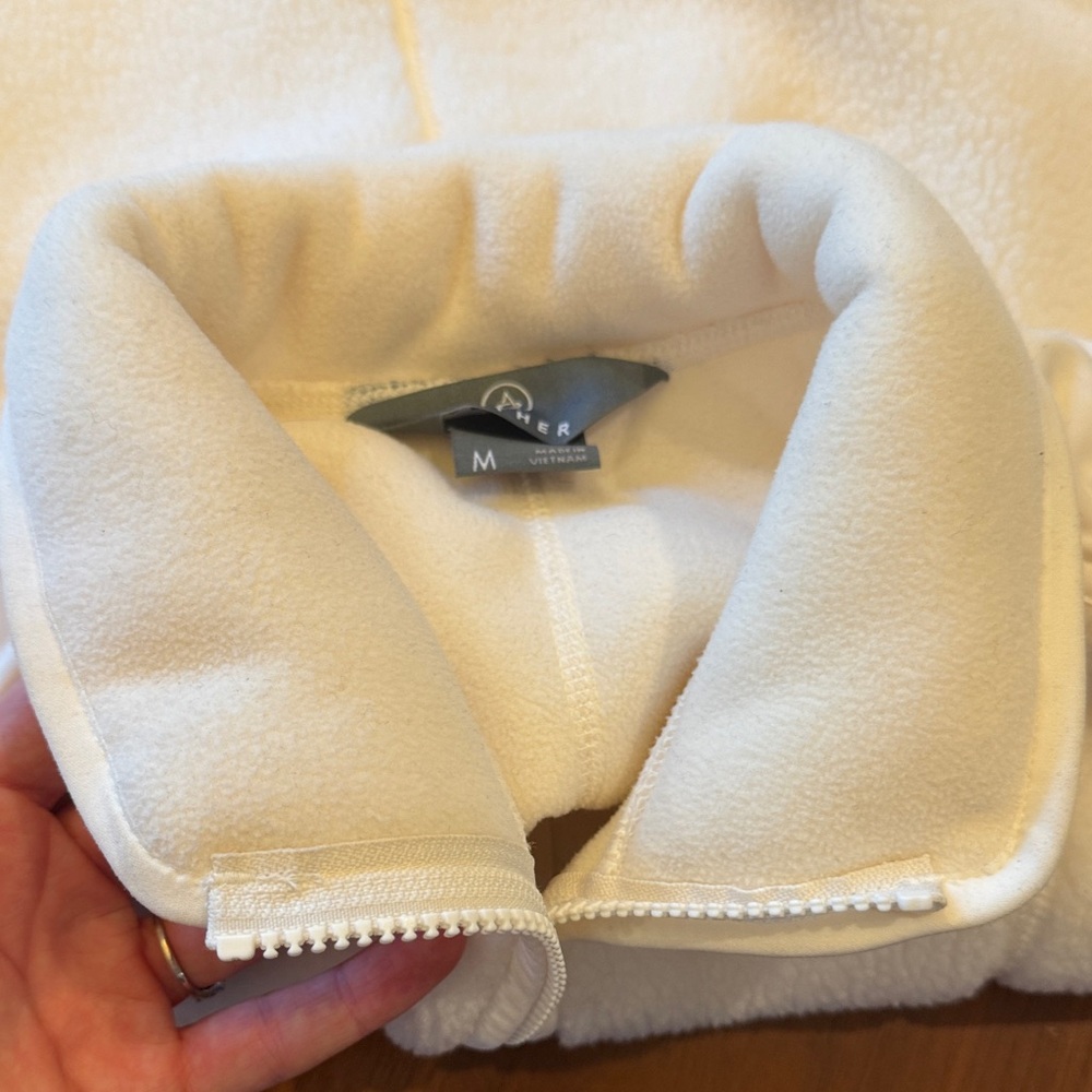 Aether Cream Fleece Quarter-Zip Pullover - Picture 9 of 12